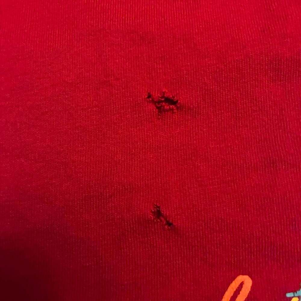 Red switch graphic tee - Picture 6 of 7